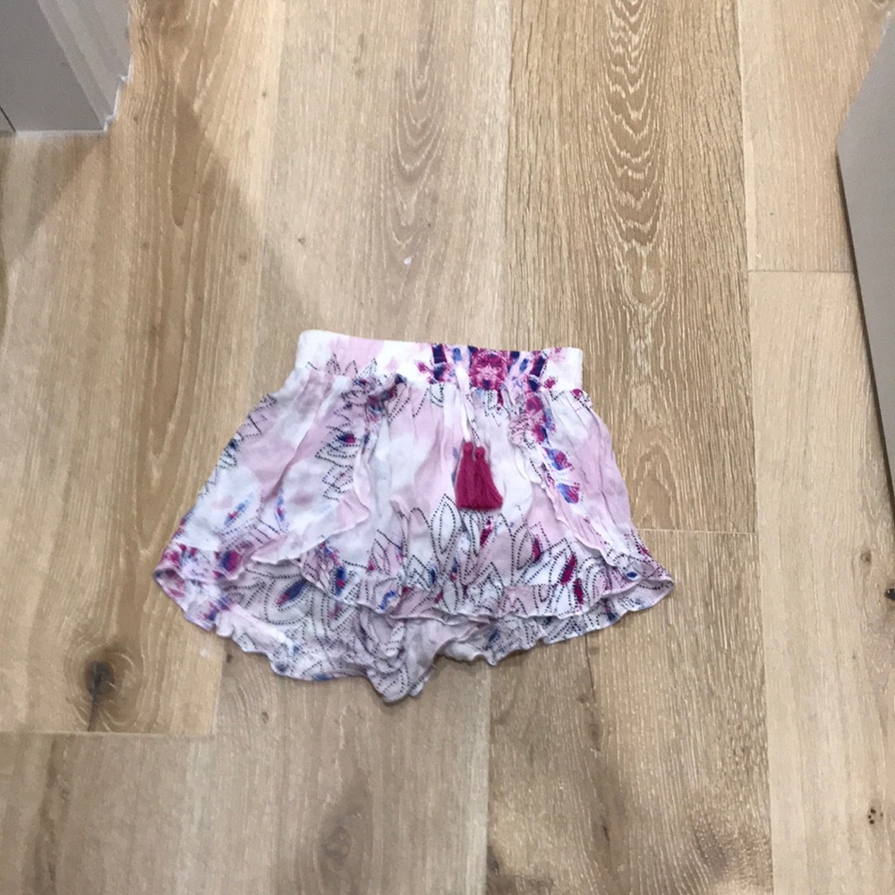 girls ruffle shorts